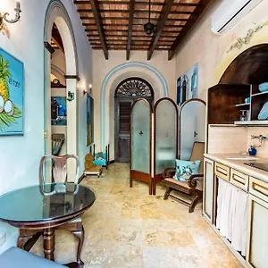 https://charming-retreat-in-old.greaterantilleshotels.net